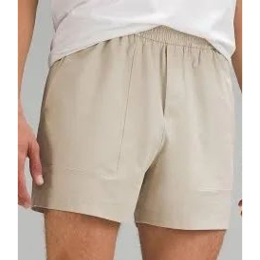 Lululemon Bowline Shorts 5" Men Beige Pull On S Gym Lounge Hiking Utility